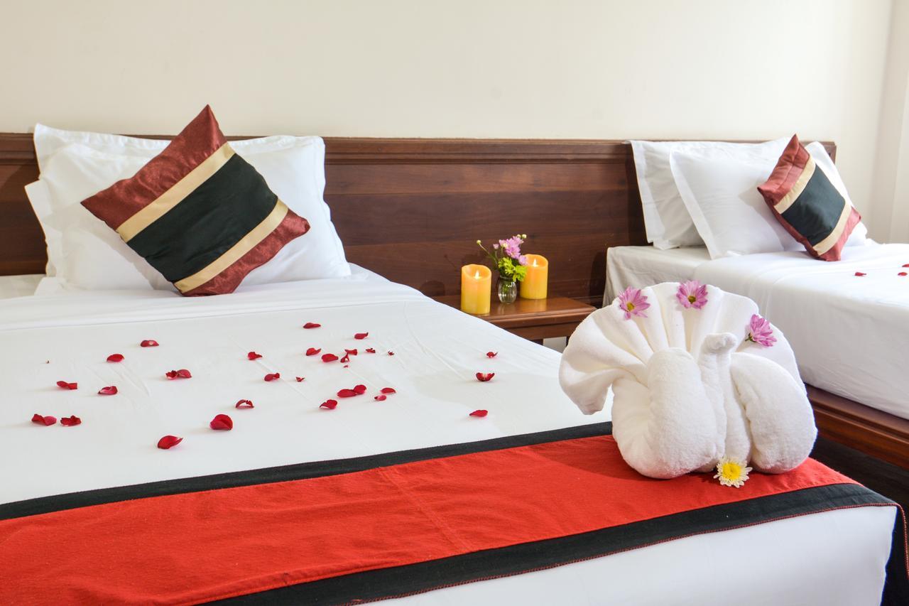 Hotel Queen Jamadevi Mawlamyine Dış mekan fotoğraf