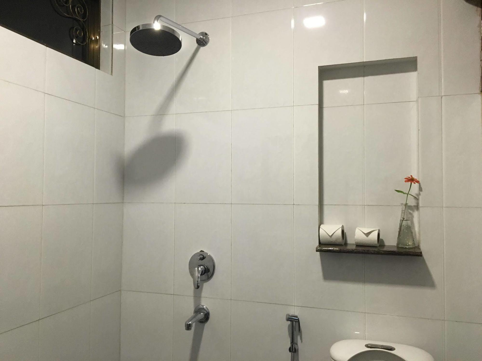 Hotel Queen Jamadevi Mawlamyine Dış mekan fotoğraf