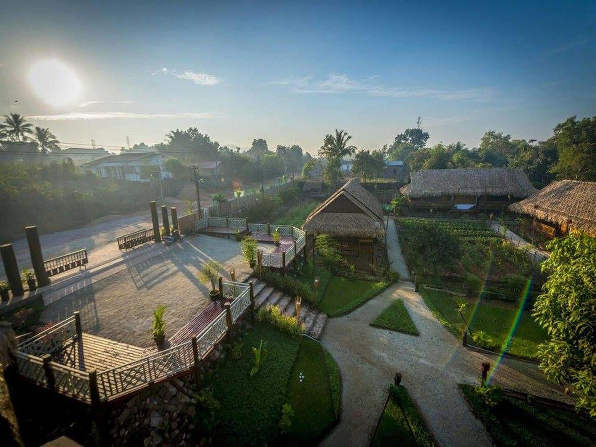 Hotel Queen Jamadevi Mawlamyine Dış mekan fotoğraf