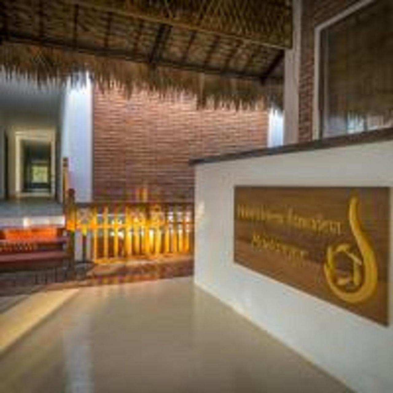 Hotel Queen Jamadevi Mawlamyine Dış mekan fotoğraf